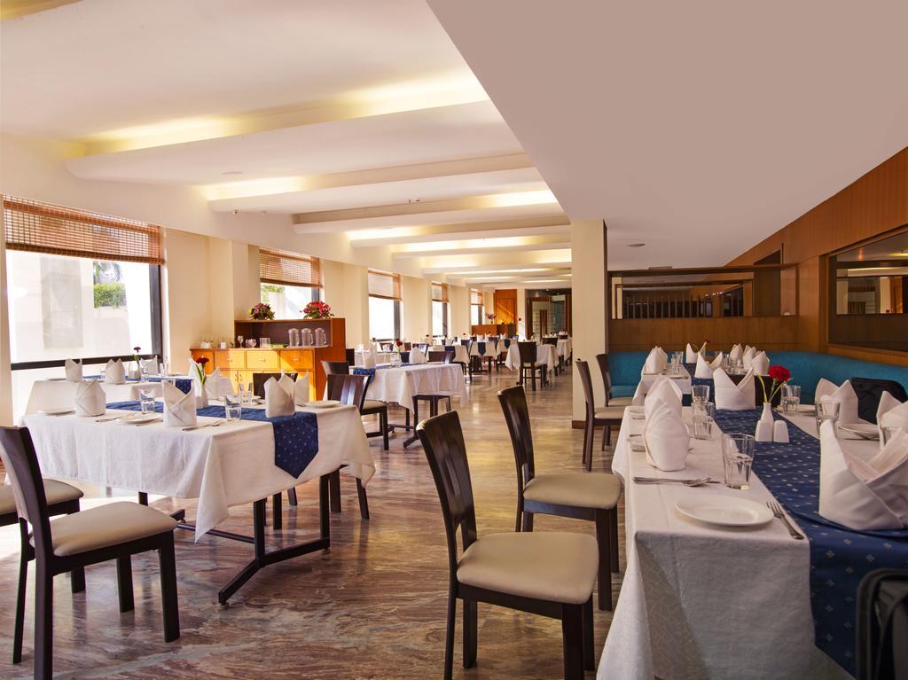 The Sunway Manor Hotel Pondicherry Exterior foto