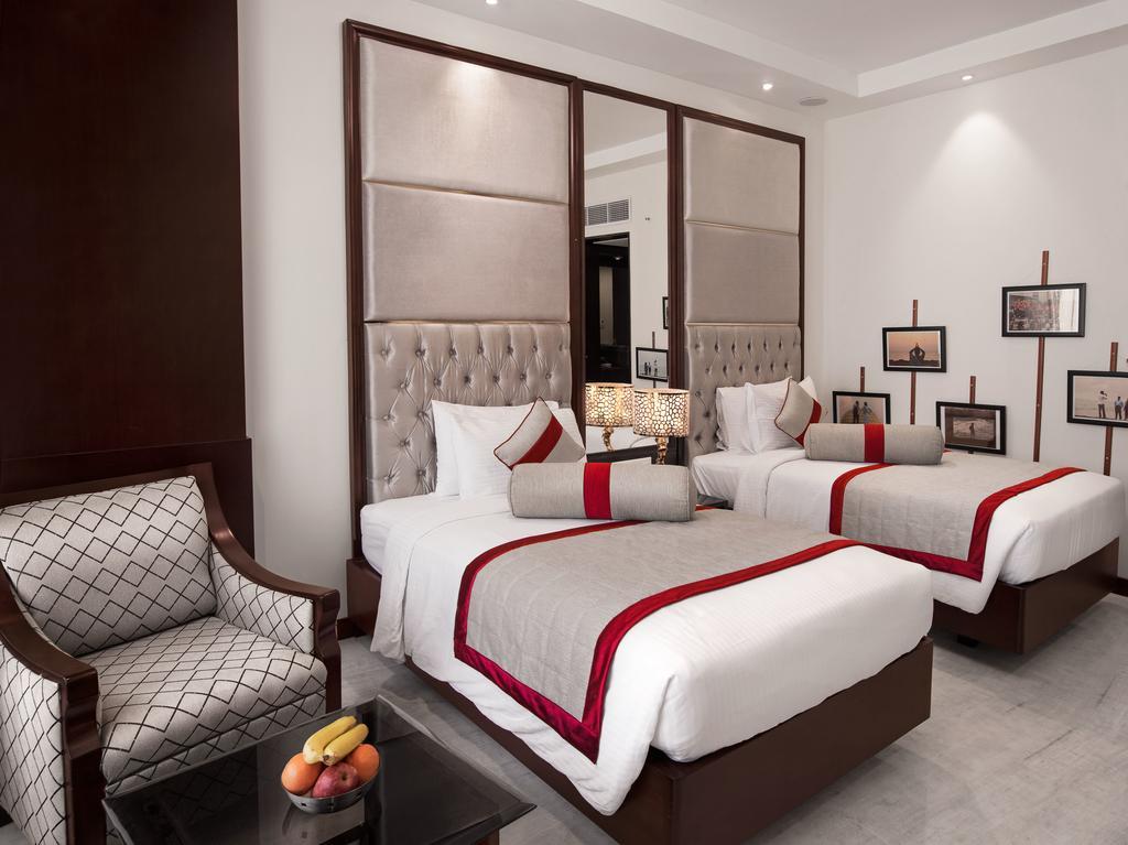 The Sunway Manor Hotel Pondicherry Exterior foto