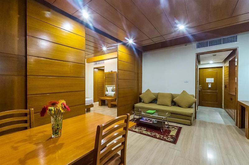 The Sunway Manor Hotel Pondicherry Exterior foto